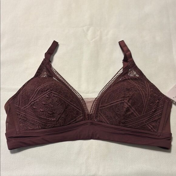 Auden Red Lace Wireless Bralette - Picture 1 of 11